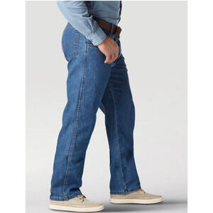 Wrangler Rugged Wear Relaxed Straight 38X32 100% Cotton Work Jean Denim Western